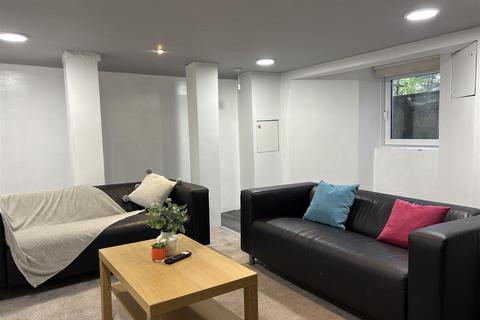 7 bedroom private hall to rent, Dallas Road, Lancaster LA1