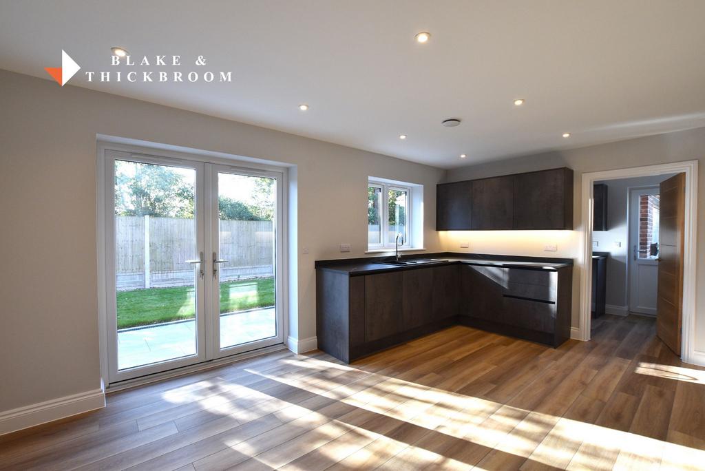 Kitchen diner