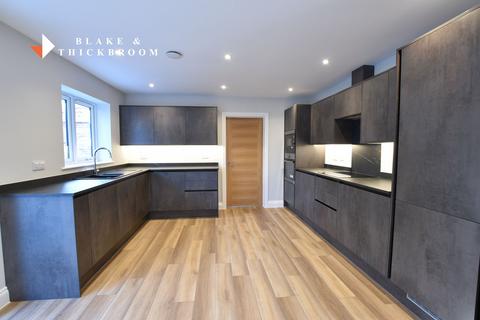 3 bedroom detached bungalow for sale, Holland Road Gardens, Little Clacton