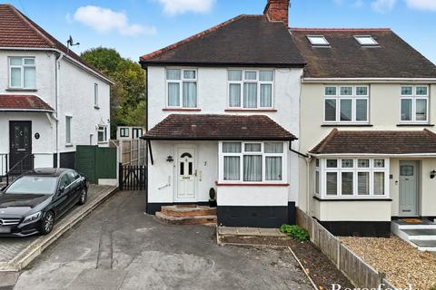 3 bedroom semi-detached house for sale, West Way, Brentwood, CM14