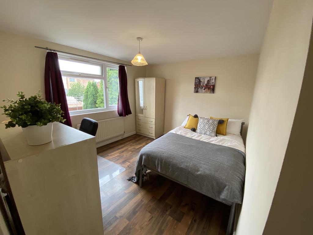Bedroom 7-1