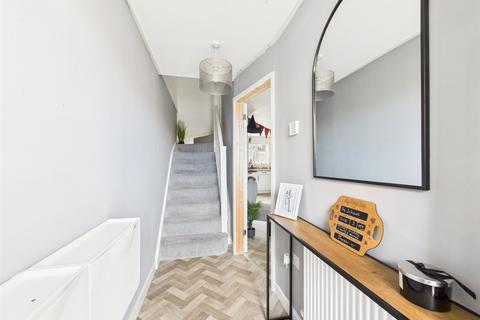 24 Freemans Road, Tuffley, Gloucester, GL4 0XJ