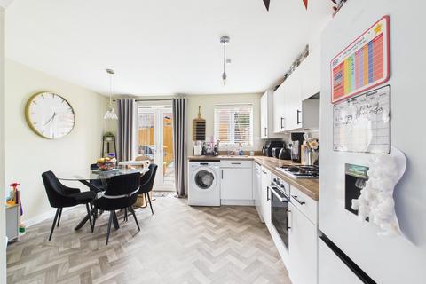 24 Freemans Road, Tuffley, Gloucester, GL4 0XJ