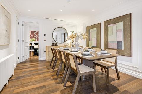 3 bedroom flat to rent, Charles Street, London