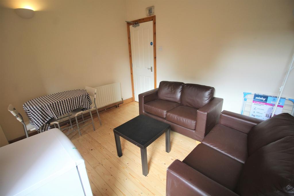 Lounge 1-2