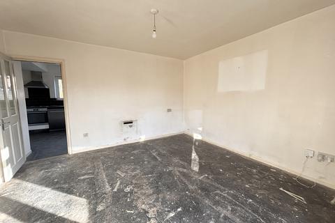 2 bedroom end of terrace house for sale, Mill Lane, Woodley