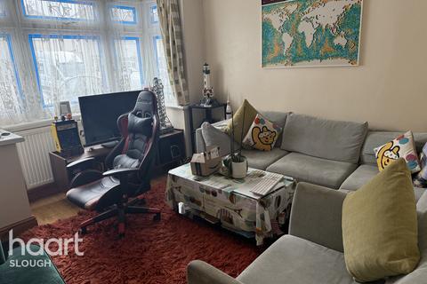 4 bedroom semi-detached house for sale, Bradley Road, Slough