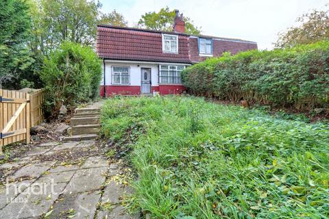 undefined, Sandhurst Avenue, Leeds