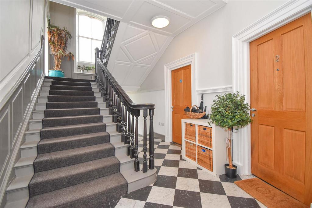 2 Hutton Hall Shared Hallway 2.jpg