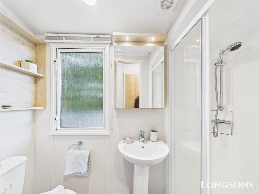 Cam02173g0 Pr0278 Still042