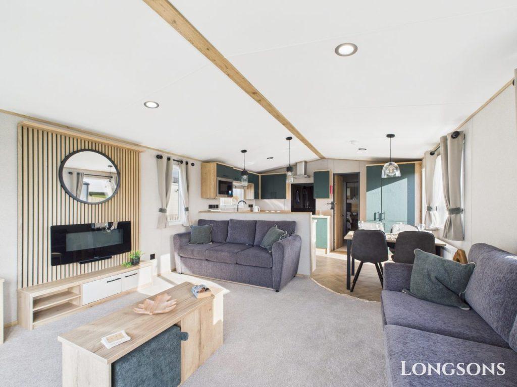 Cam02173g0 Pr0278 Still049