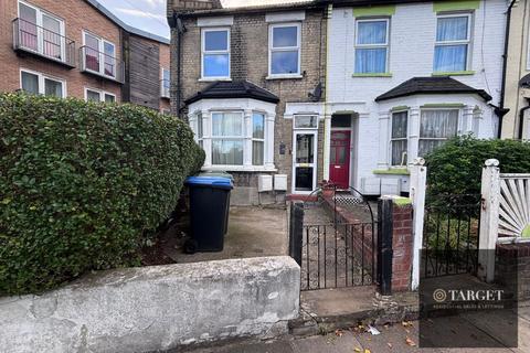 undefined, Croyland Road, London N9