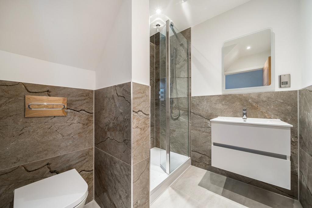 1371904-17-68fba9...