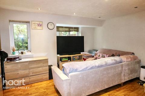 undefined, Margaret Close, Abbots Langley