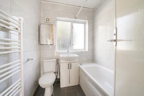 undefined, Rosecourt Road, Croydon, CR0