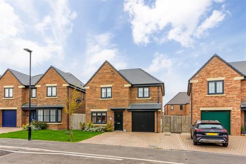 4 bedroom detached house for sale, Dataller Drive, Havannah Park, NE13