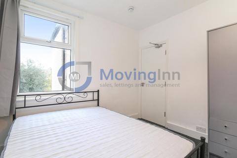 House share to rent, Melfort Road, Thornton Heath, C7 7RS