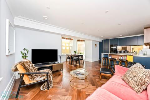 2 bedroom flat for sale, Kings House, Hove BN3