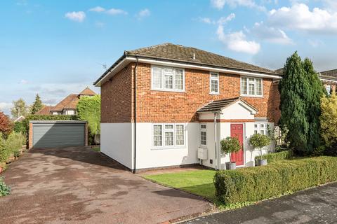 undefined, Ferndown Close, Surrey GU1