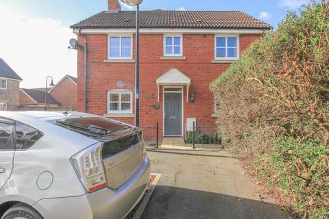 3 bedroom semi-detached house to rent, Worle Moor Road, Weston Village