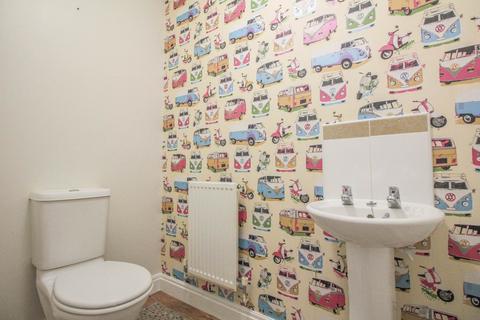3 bedroom semi-detached house to rent, Worle Moor Road, Weston Village