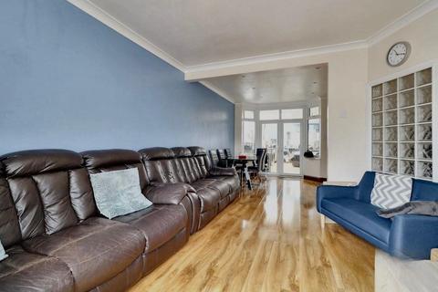 undefined, Nield Road, Hayes, UB3 1SH