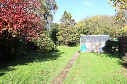 3 bedroom semi-detached house for sale, Southwood Road, Farnborough GU14