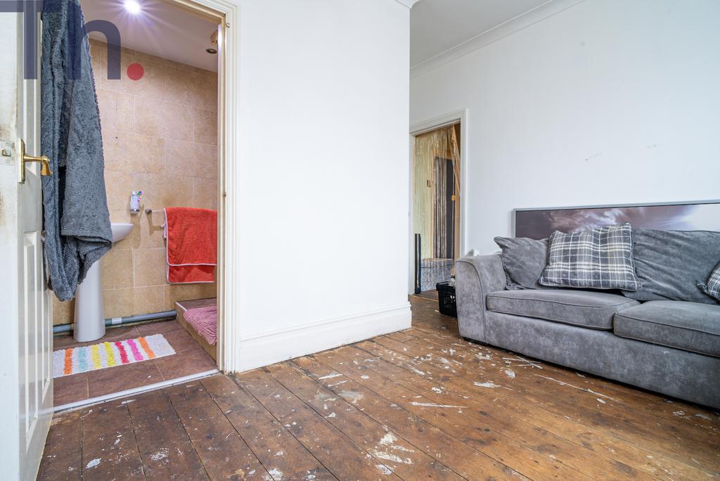 Bedroom 4 with En-Suite