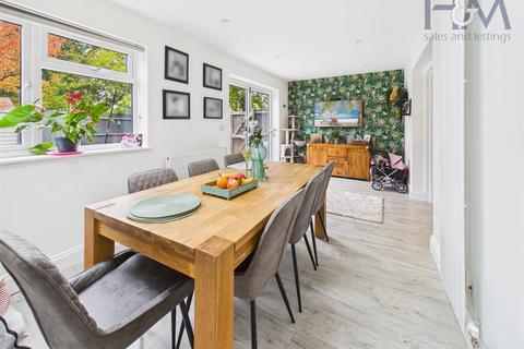 undefined, Balmoral Close, Stevenage