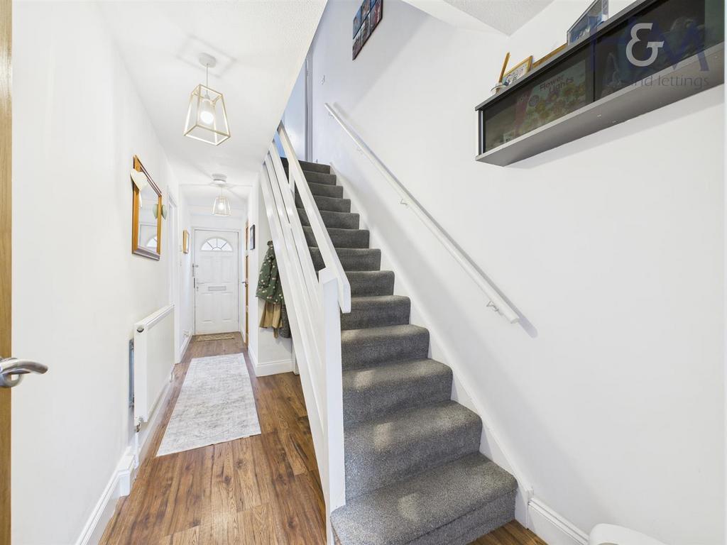 CAM02804 G0-PR0386-STILL011.jpg