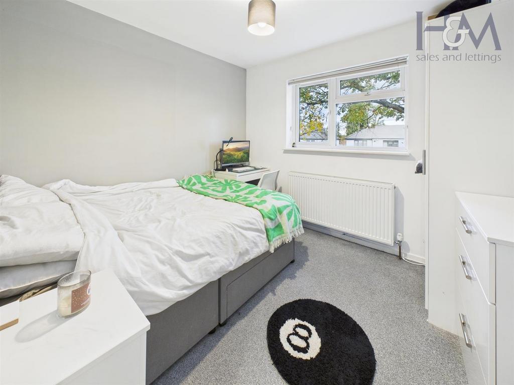 CAM02804 G0-PR0390-STILL006.jpg