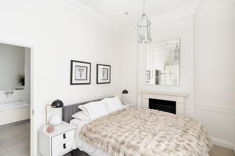 1 bedroom apartment for sale, Earlham Street, Covent Garden WC2H