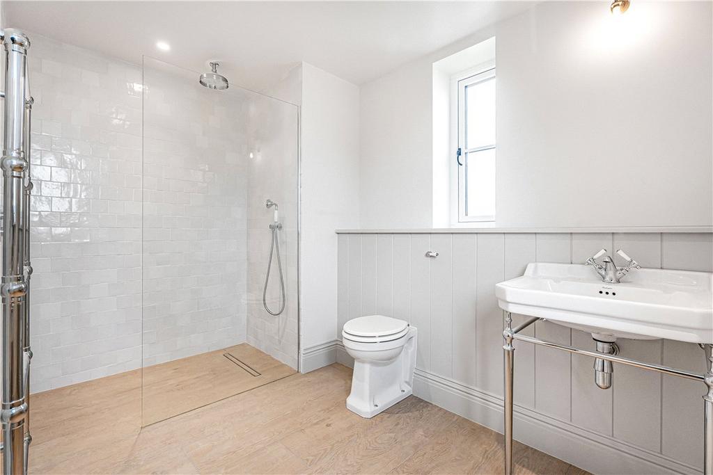 Ensuite