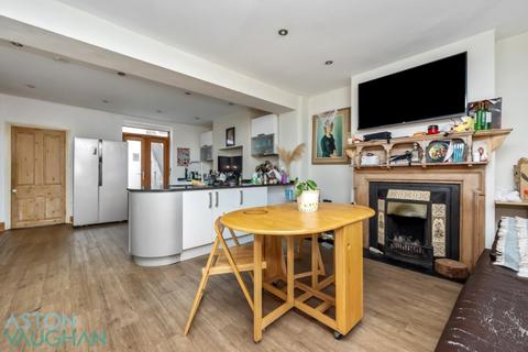 6 bedroom terraced house to rent, Clifton Hill, Brighton BN1