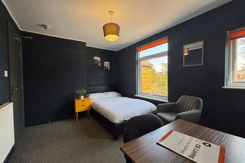 undefined, 57, Centre Street OX16