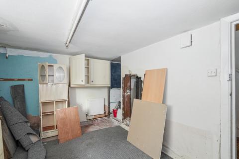 13 bedroom terraced house for sale, 7 Blands Cliff, Scarborough, North Yorkshire YO11 1NR