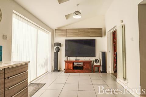 undefined, Hollycroft, Great Baddow, CM2