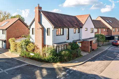 3 bedroom semi-detached house for sale, Hawley Drive, Leybourne, West Malling