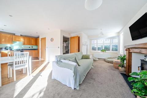 3 bedroom semi-detached house for sale, Hawley Drive, Leybourne, West Malling