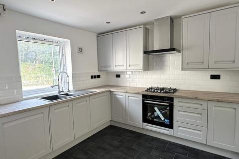 3 bedroom terraced house for sale, Burnley Road, Cornholme, Todmorden