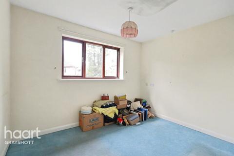 2 bedroom retirement property for sale, Candleford Gate, Liphook