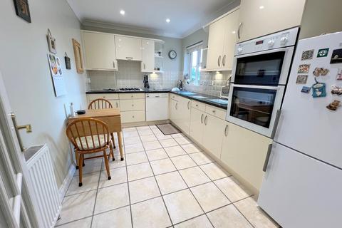 undefined, Whitefield Road, New Milton, Hampshire. BH25 6DH