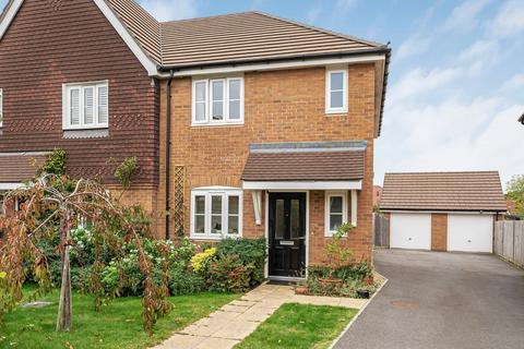 3 bedroom semi-detached house for sale, Edith Drive, Alton, Hampshire