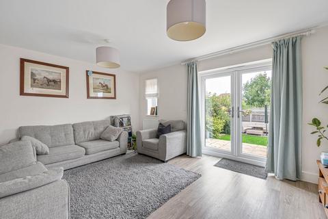 3 bedroom semi-detached house for sale, Edith Drive, Alton, Hampshire