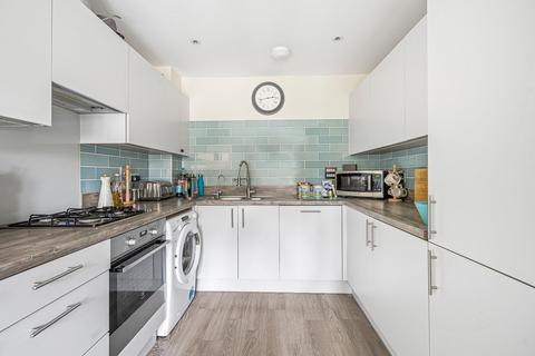3 bedroom semi-detached house for sale, Edith Drive, Alton, Hampshire