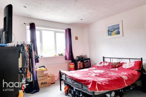 undefined, Dunraven Avenue, Luton