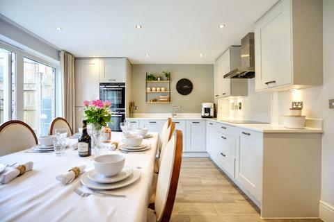 4 bedroom semi-detached house for sale, Balston Road, Maidstone, ME14