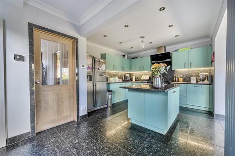 undefined, Greenside, Maidstone