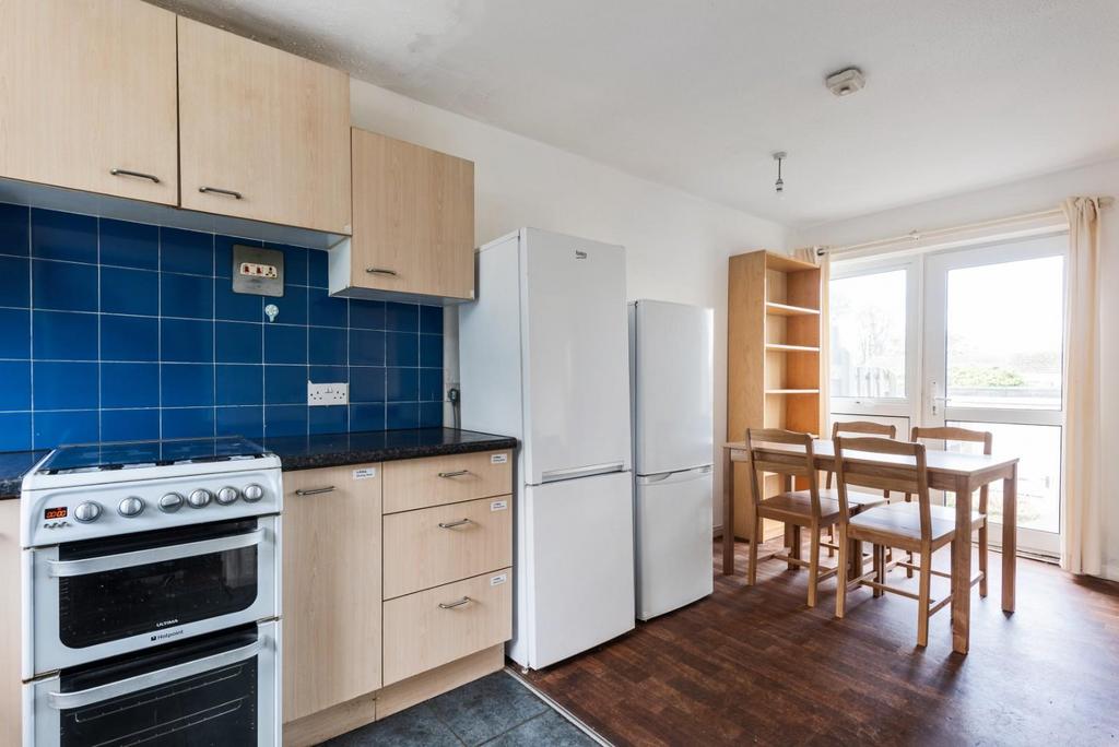 18 Drake Avenue, Bath BA2 5 NX-3.jpg