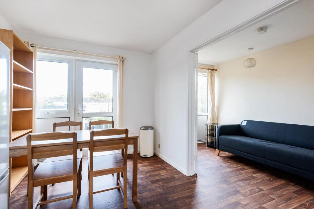 18 Drake Avenue, Bath BA2 5 NX-7.jpg